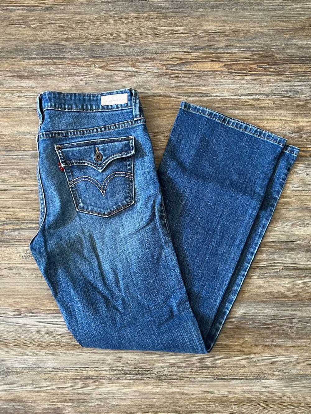 Levi's 545 Jeans - Women's Size 34x31 -Low Rise Waist, Bootcut Leg -Cotton Blend